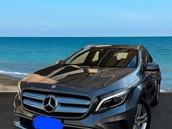 Grigio Usata 2015 Mercedes GLA200 SUV | 17.500 € (Buon prezzo)