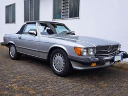 Blu/azzurro Usata 1987 Mercedes 560 Cabrio | 33.500 €