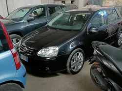 Usata 2006 VW Golf V Due volumi | 5000 € (Buon prezzo)