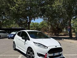 Usata 2016 Ford Fiesta Titanium Due volumi | 7200 € (Buon prezzo)