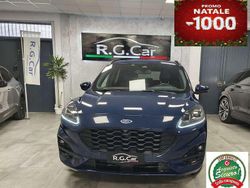 Blu/azzurro Usata 2022 Ford Kuga ST-Line X SUV | 18.400 € (Buon prezzo)