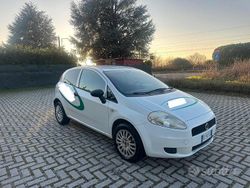 Bianco Usata 2011 Fiat Grande Punto Due volumi | 1000 € (Super prezzo)