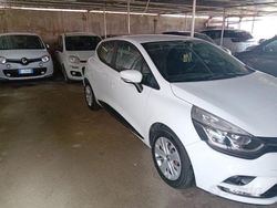 Bianco Usata 2019 Renault Clio IV Tre volumi | 7500 € (Buon prezzo)