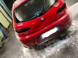 Rosso Usata 2006 Alfa Romeo 147 Due volumi | 2800 € (Cara)