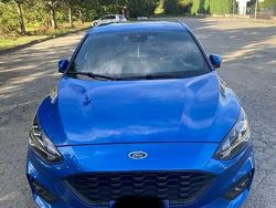 Blu/azzurro Usata 2018 Ford Focus Tre volumi | 13.000 € (Molto cara)