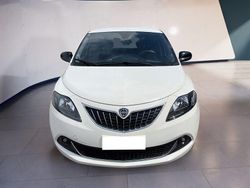 Bianco Usata 2022 Lancia Ypsilon Gold Due volumi | 11.900 € (Buon prezzo)