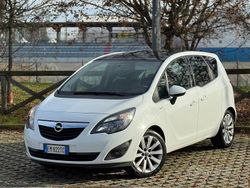 Bianco Usata 2012 Opel Meriva Monovolume | 3900 € (Ottimo prezzo)