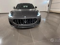 Grigio Nuova 2025 Maserati Grecale SUV | 72.500 € (Super prezzo)