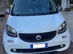 Bianco Usata 2017 Smart ForFour Due volumi | 8200 € (Super prezzo)