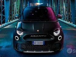 Nuova 2025 Abarth 500e Due volumi | 32.500 €
