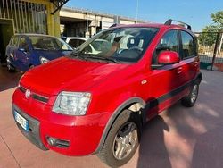 Rosso Usata 2011 Fiat Panda 4x4 Climbing Due volumi | 4299 € (Ottimo prezzo)