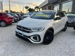 Beige Usata 2022 VW T-Roc R-line SUV | 25.900 € (Cara)
