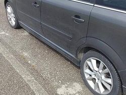 Grigio Usata 2009 Opel Zafira Monovolume | 3500 €