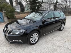 Nero Usata 2014 VW Passat Comfortline Station wagon | 6800 € (Buon prezzo)