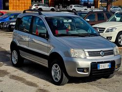 Argento Usata 2016 Fiat Panda 4x4 S Due volumi | 5950 € (Super prezzo)