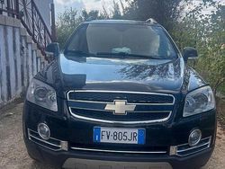 Nero Usata 2010 Chevrolet Captiva SUV | 5500 € (Cara)