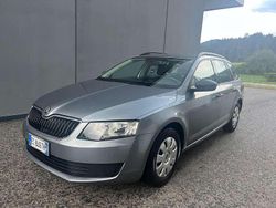 Platingrau metallic Usata 2013 Skoda Octavia Active Station wagon | 8200 € (Buon prezzo)