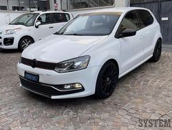 Bianco Usata 2015 VW Polo Comfortline Tre volumi | 8900 € (Buon prezzo)