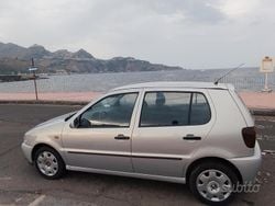 Grigio Usata 1999 VW Polo Tre volumi | 1000 €