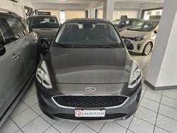 Grigio Usata 2018 Ford Fiesta Vignale Due volumi | 11.900 € (Buon prezzo)