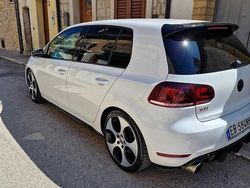 Bianco Usata 2010 VW Golf VI GTI Due volumi | 14.000 € (Molto cara)