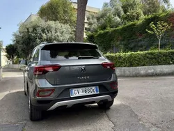 Usata 2024 VW T-Roc R-line SUV | 30.500 € (Cara)