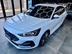 Bianco Usata 2024 Ford Focus ST Tre volumi | 32.950 € (Buon prezzo)