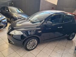 Nero Usata 2011 Lancia Ypsilon Platinum Due volumi | 7900 € (Molto cara)