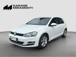 Bianco(met.) Usata 2014 VW Golf Sportsvan Sound Monovolume | 11.490 € (Molto cara)