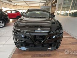 Nero Nuova 2025 Alfa Romeo Junior Edizione Speciale SUV | 27.950 € (Buon prezzo)