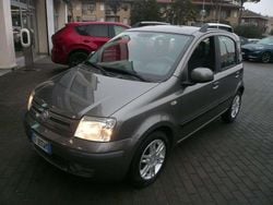 Grigio Usata 2010 Fiat Panda Lounge Due volumi | 5900 € (Buon prezzo)