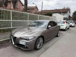 Usata 2017 Alfa Romeo Giulia Business Tre volumi | 14.990 € (Super prezzo)