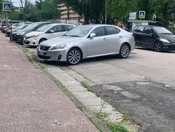 Argento Usata 2012 Lexus IS220d Executive Line Tre volumi | 11.000 €