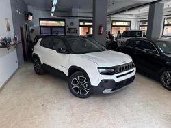 Bianco Nuova 2025 Jeep Avenger Summit SUV | 25.490 € (Buon prezzo)