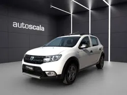 Bianco Usata 2017 Dacia Sandero Stepway Due volumi | 8990 € (Buon prezzo)