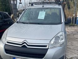 Argento Usata 2018 Citroën Berlingo Feel Monovolume | 9990 € (Ottimo prezzo)