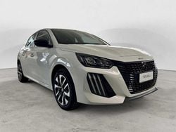 Bianco Nuova 2025 Peugeot 208 Style Due volumi | 16.650 € (Buon prezzo)