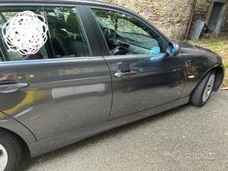 Grigio Usata 2006 BMW 320 Station wagon | 2999 € (Buon prezzo)