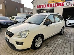 Bianco Usata 2008 Kia Carens Family Monovolume | 2900 €