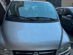 Grigio Usata 2005 Fiat Multipla Monovolume | 2200 € (Buon prezzo)