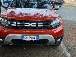 Arancione Usata 2022 Dacia Duster Prestige Tre volumi | 13.500 € (Ottimo prezzo)