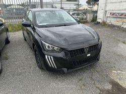 Nero Usata 2023 Peugeot 208 Allure Due volumi | 12.950 € (Buon prezzo)