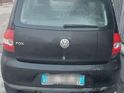 Grigio Usata 2008 VW Fox Due volumi | 2200 €