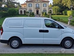 Bianco Usata 2011 Hyundai H-1 Furgone | 9450 €
