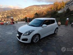 Bianco Usata 2011 Suzuki Swift Sport Tre volumi | 6900 €