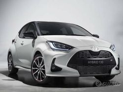 Bianco Usata 2023 Toyota Yaris Hybrid Due volumi | 19.900 € (Buon prezzo)