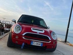 Rosso Usata 2006 Mini One D Due volumi | 3700 € (Buon prezzo)