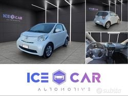 Bianco Usata 2011 Toyota iQ Due volumi | 5180 € (Ottimo prezzo)