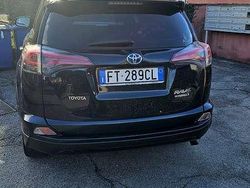 Usata 2019 Toyota RAV4 Hybrid SUV | 17.000 € (Ottimo prezzo)
