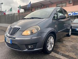 Grigio Usata 2012 Lancia Musa Platinum Monovolume | 5200 € (Buon prezzo)